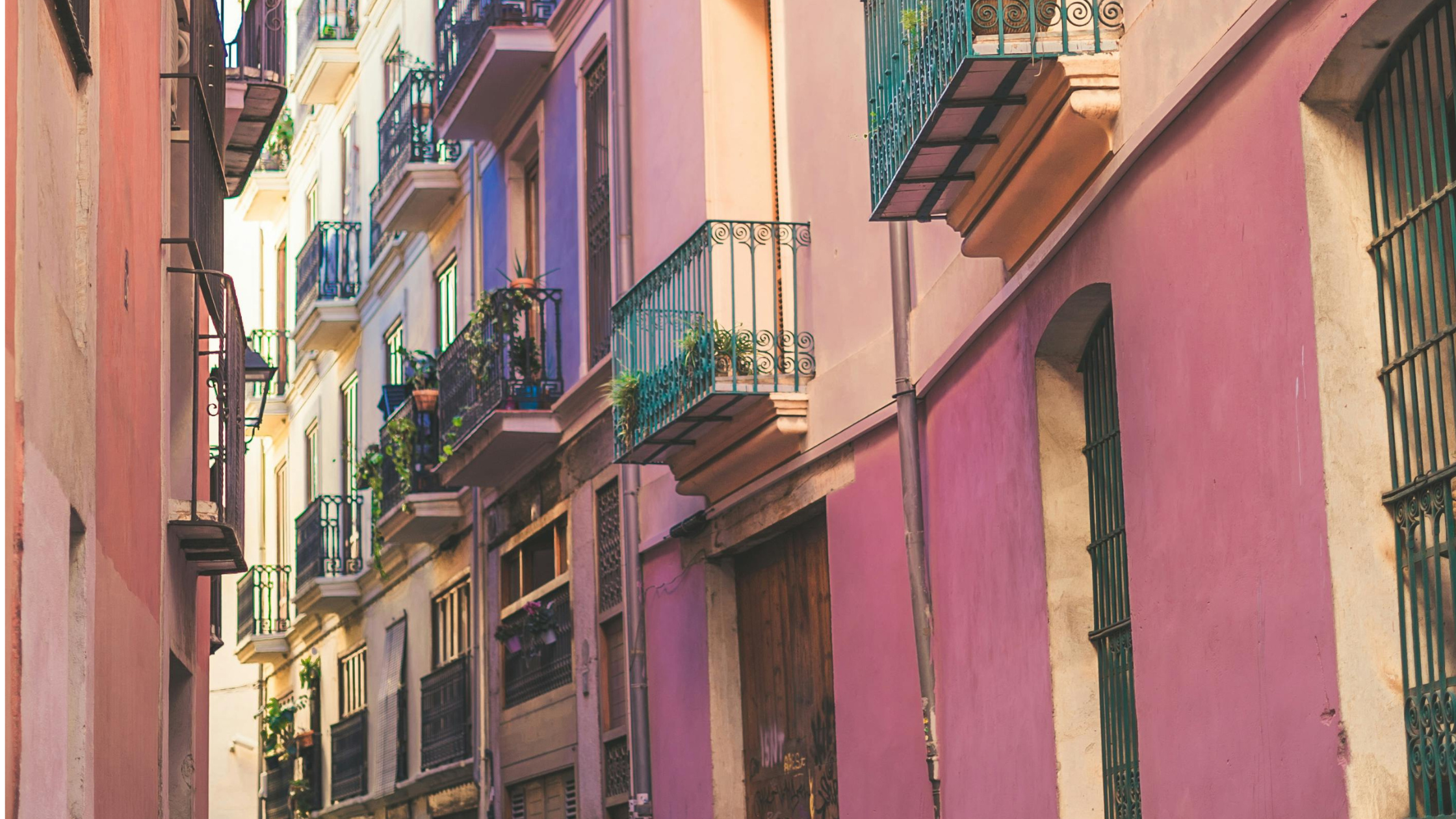 Valencia in 5 Days: What to Pack & Top Things to do in Spain’s Sunniest City